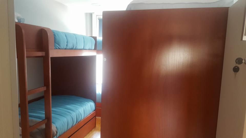 Secret Hostel OOporto Esterno foto